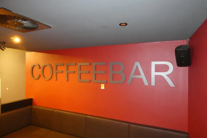 Schriftzug COFFEEBAR